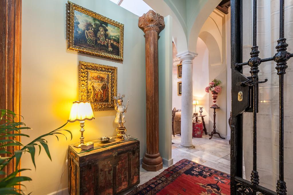CASA SEÑORIAL SEVILLA CENTRO,Mármoles Esterno foto