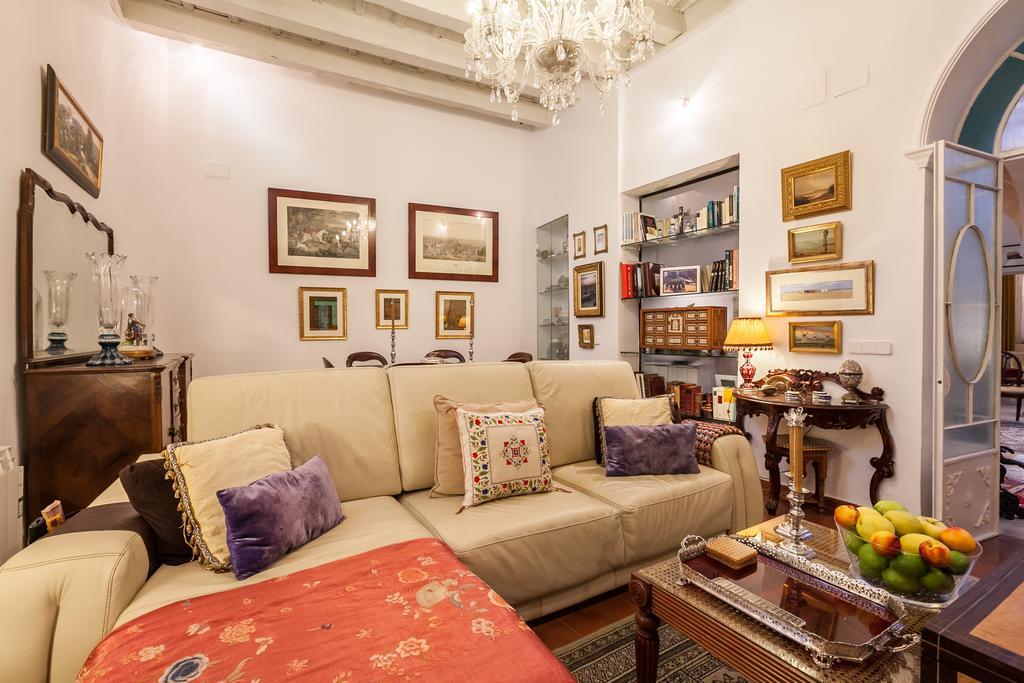 CASA SEÑORIAL SEVILLA CENTRO,Mármoles Esterno foto